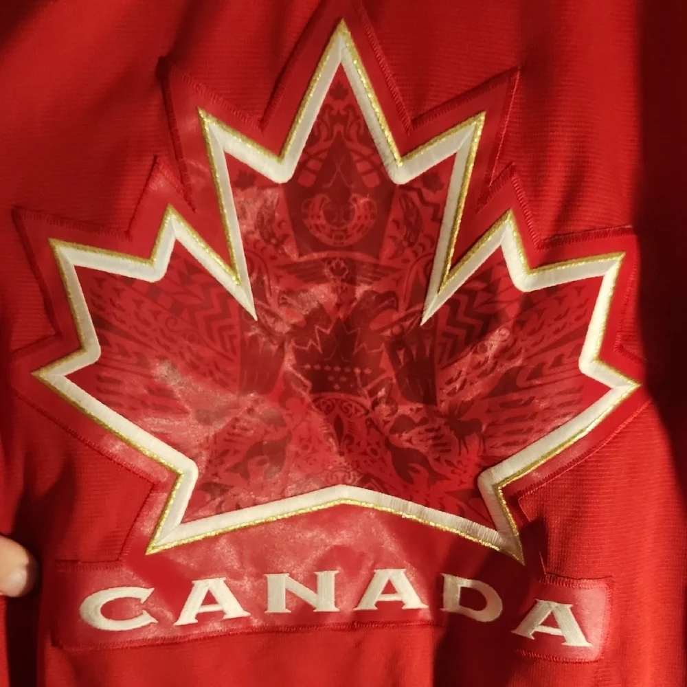 Red Hockey Jersey - Picture 9 of 15